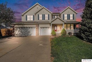 2420 Big Sky Dr, Papillion, NE 68046