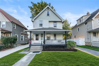 1337 Cook Ave, Lakewood, OH 44107