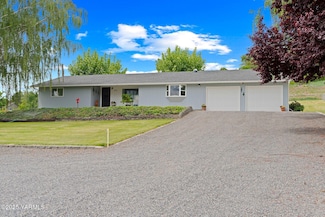 520 Canyon Rd, Yakima, WA 98901