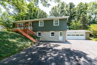 4214 E Saratoga Dr, Bloomington, IN 47408