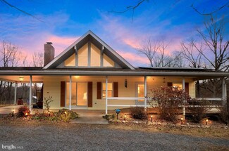 200 Hahns Ln, Toms Brook, VA 22660
