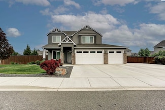 1390 Jade Ave, West Richland, WA 99353