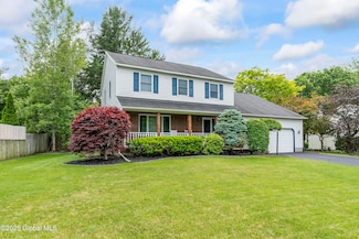 6 Shamrock Cir, Latham, NY 12110