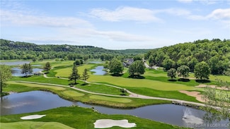402 Payne Stewart, Lake Ozark, MO 65049