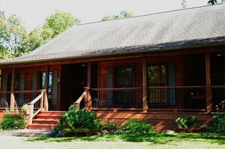 12900 E Marshall Ln, Centralia, MO 65240