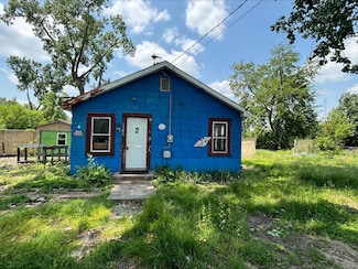 1580 Naomi Ave, Adrian, MI 49221