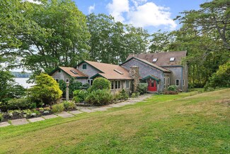 38 Collins Cove Ln, Cushing, ME 04563