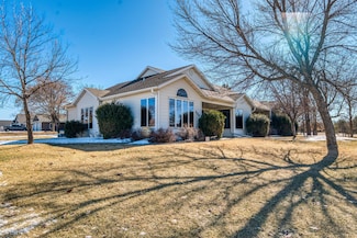 500 Irving Beach Dr SW, Bemidji, MN 56601