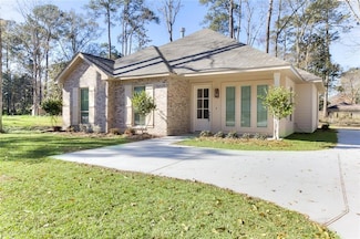 408 Holm Oak Ln, Mandeville, LA 70471