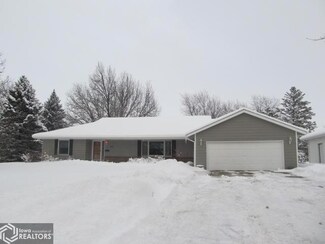 1720 N Main St, Carroll, IA 51401