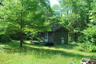 5 Moose Run Rd, Wellington, ME 04942