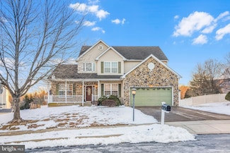 8 Amber Cir, Norristown, PA 19401