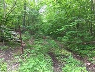 134 Long Hill Rd, Brookfield, MA 01506