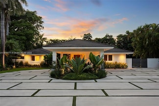 4800 Bay Point Rd, Miami, FL 33137