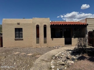 2709 E Glenn St, Tucson, AZ 85716