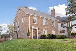 5243 Clinton Ave, Minneapolis, MN 55419