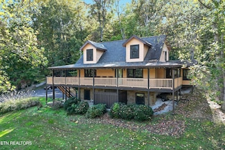 3131 Valley Home Rd, Sevierville, TN 37862