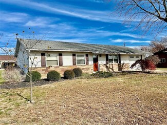104 Westchester Dr, Marietta, OH 45750