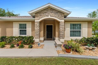 45 Poplar Dr, Palm Coast, FL 32164