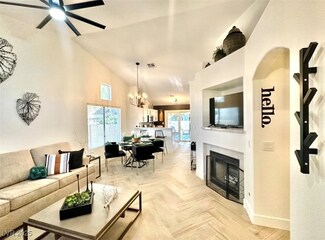 1724 Pinion Mesa Ct, Las Vegas, NV 89128