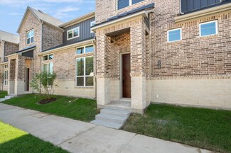 528 E 2nd St, Irving, TX 75060