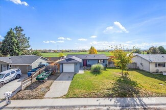 129 Donna Dr, Middleton, ID 83644