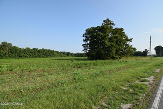 4030 Leary Mills Rd, Vanceboro, NC 28586