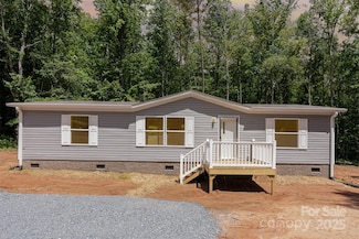 1789 Doe Ct, Iron Station, NC 28080