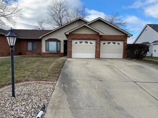 10 Old Orchard Ln, Glen Carbon, IL 62034