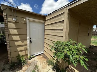 3218 Baylor St Unit Rear, Lubbock, TX 79415
