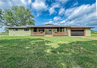 568 County Road 447, Berryville, AR 72616