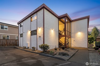 221 SW 154th St Unit 8, Burien, WA 98166