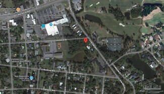 400 Live Oak Ave, Warrington, FL 32507