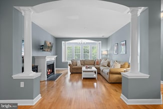100 Edelen Station Place Unit 204, La Plata, MD 20646