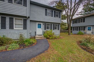 8 Pine Ledge Terrace, Portland, ME 04103