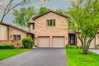 1613 Pebble Beach Dr, Hoffman Estates, IL 60169