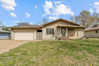 511 S Marymount Rd, Salina, KS 67401