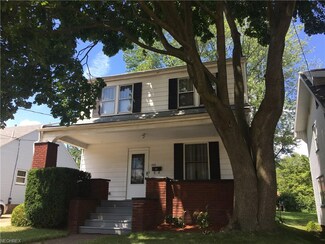 935 Bellflower Ave SW, Canton, OH 44710