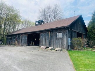 71423 E Pond Creek Dr, Romeo, MI 48065