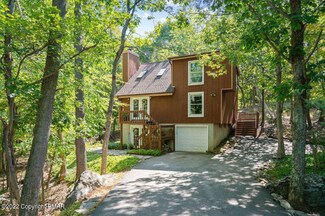 3303 Stonehenge Dr, East Stroudsburg, PA 18301