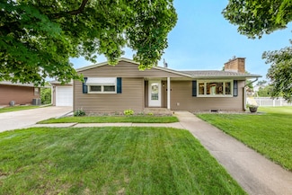 2210 Sisson Dr, La Crosse, WI 54601