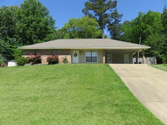 102 Mcclendon Dr, Raymond, MS 39154