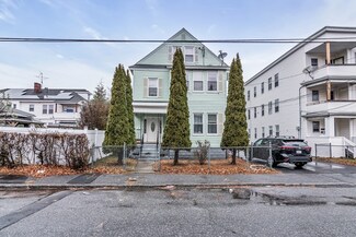 40 Montgomery St, Lawrence, MA 01841
