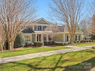 8416 Highgrove St, Charlotte, NC 28277
