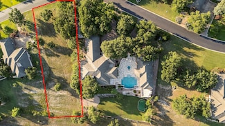 1121 Majestic Hills Blvd, Spicewood, TX 78669