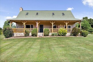 2039 Us Highway 231, Loogootee, IN 47553