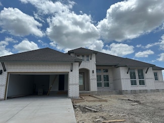 825 S Hemingway Loop, Liberty Hill, TX 78642