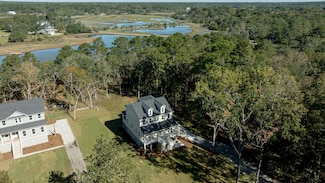 6514 Beagle Club Rd, Hollywood, SC 29449