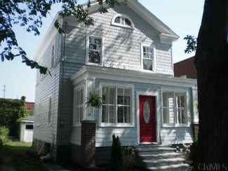 3 Lindbergh Ave, Albany, NY 12204