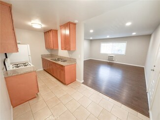 321 N Macneil St Unit 4, San Fernando, CA 91340